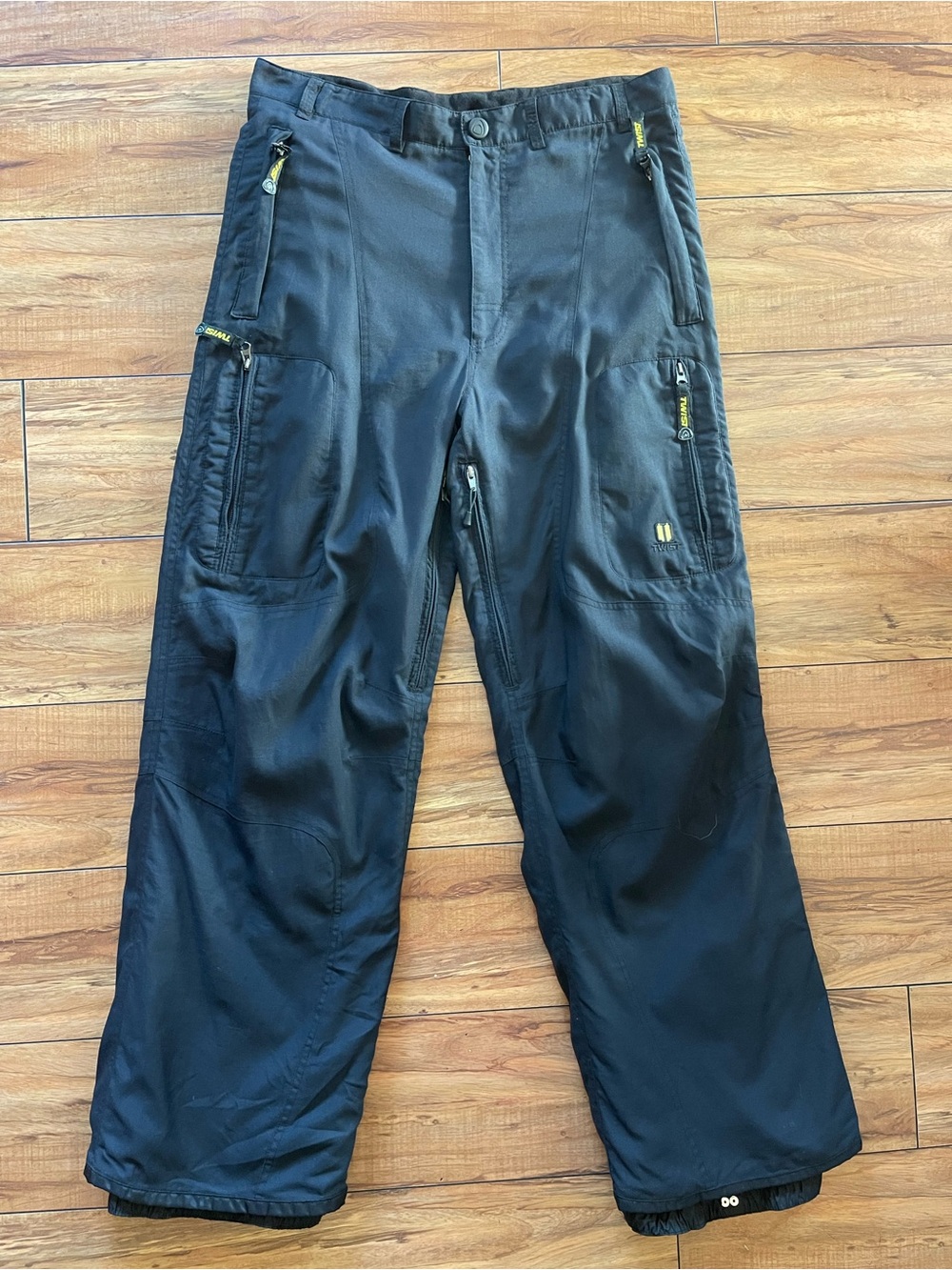 TWIST Snowboard Clothing Co. ski Snow pants Black   cargo nylon Large
